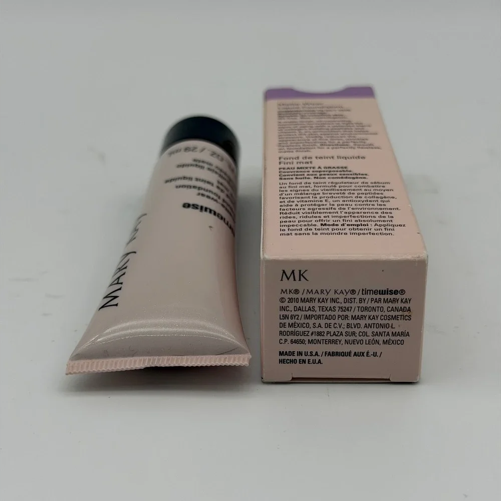 MARY KAY Timewise Matte-Wear Liquid Foundation (Bronze 6) 1 fl oz